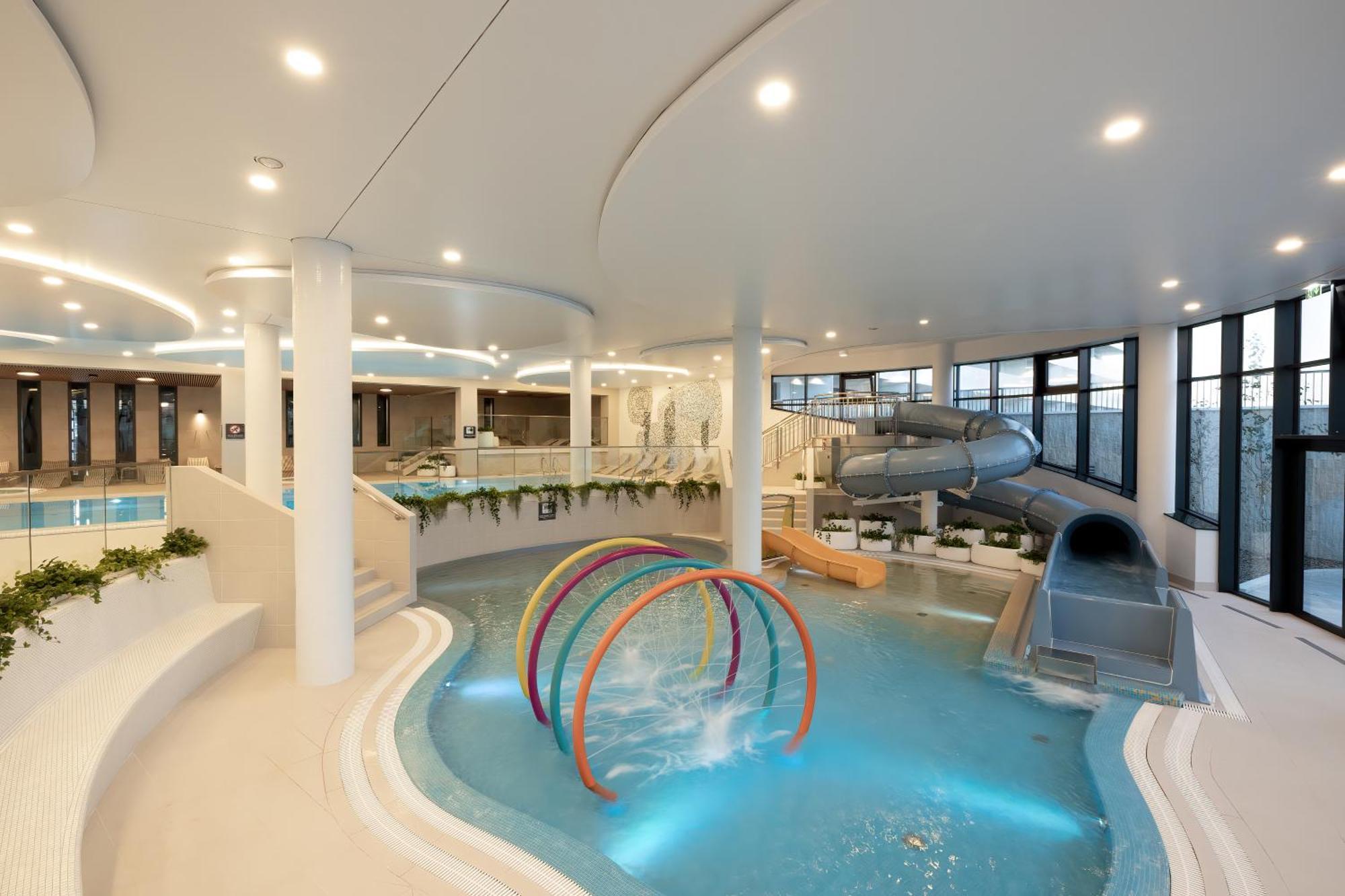 Family Apartment With Gym And Swimming Pool By Renters Prestige Колобжег Екстер'єр фото